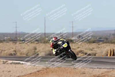 media/Dec-07-2025-CVMA (Sun) [[3e7d2de5dc]]/Race 1-Formula Superbike-Supersport Open (Holeshot)/